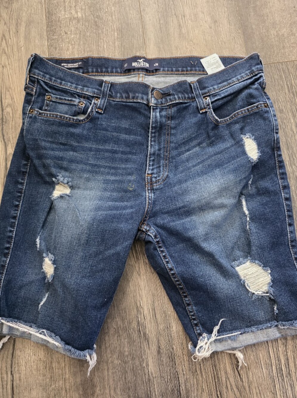 Hollister Womens Distressed Skinny Denim Shorts 9" inseam Epic Flex Waist 34